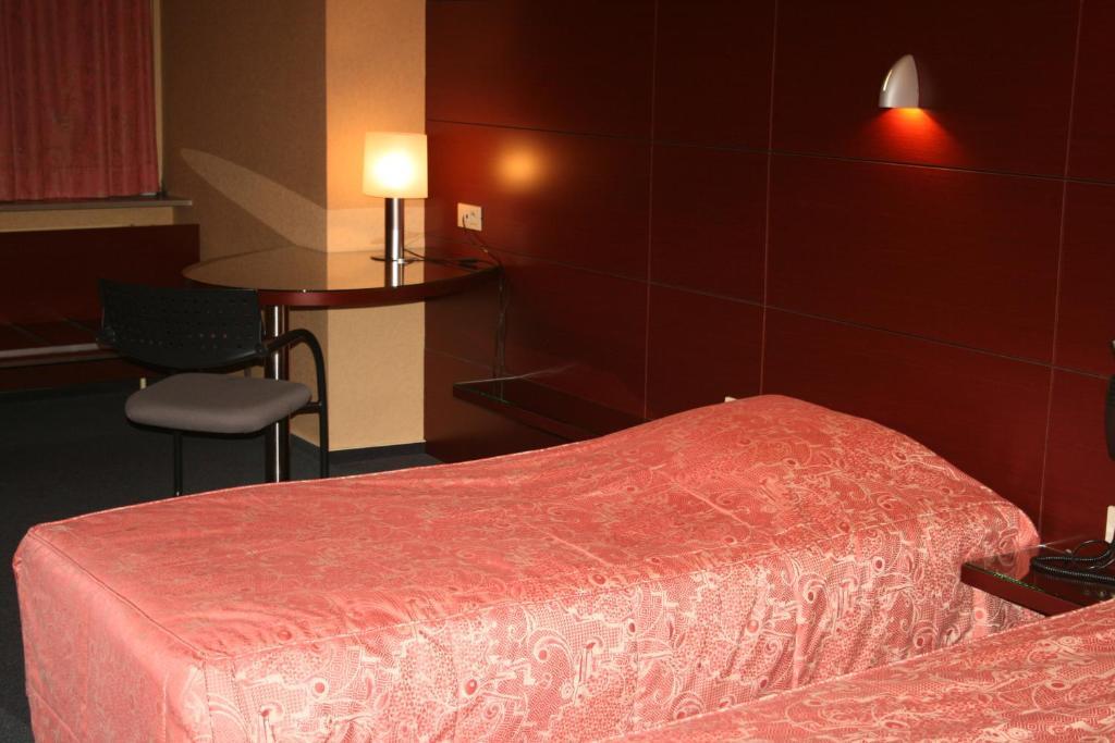 Hotel Shamrock Tielt Zimmer foto